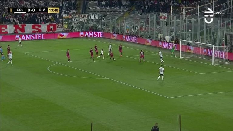 ¡Despertó Colo Colo! Leonardo Gil estuvo a punto de romper el arco de River