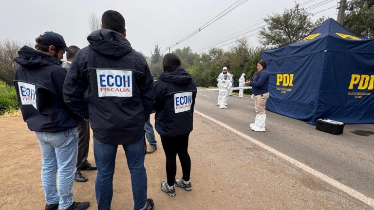 Encuentran cadáver baleado a un costado del camino en Lampa