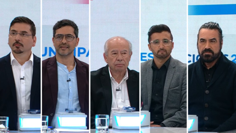 Todos hombres: Candidatos a alcaldía de Recoleta tuvieron tenso debate a un mes de las elecciones