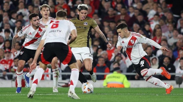 Fin al sueño: Colo Colo paga caro un error ante un contundente River y dice adiós a la Libertadores
