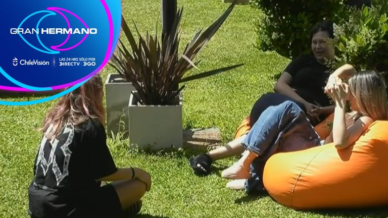 Michelle y Carlyn se enfrascaron en tensa conversación: “La gente se dio cuenta quién era mala persona”