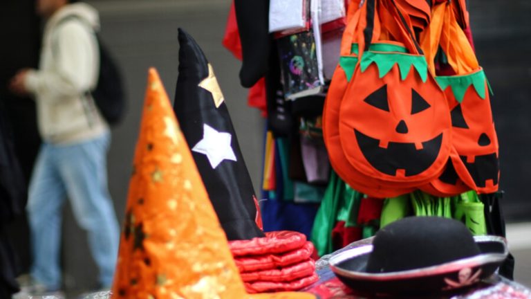 Máscaras de Halloween para hacer en casa: 7 opciones fáciles, rápidas y económicas