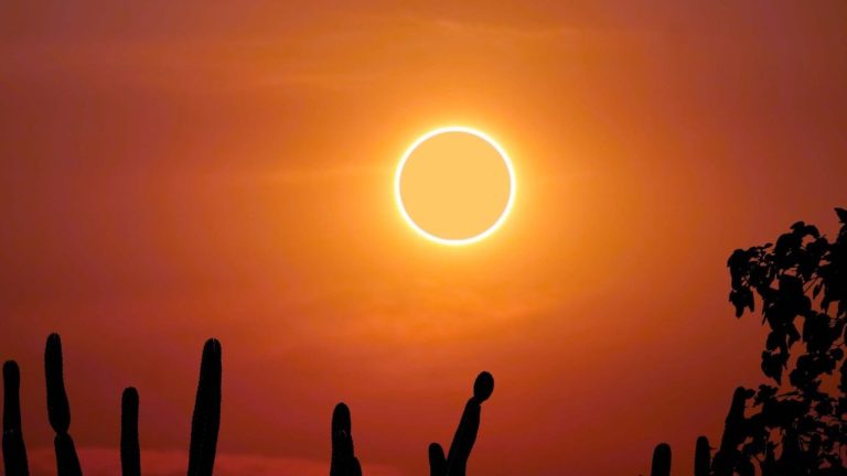 Eclipse Solar Anular en Chile: ¿A qué hora comienza HOY el “anillo de fuego”?