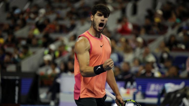 Locura: El impactante premio económico que se llevó Carlos Alcaraz tras ser campeón en Beijing