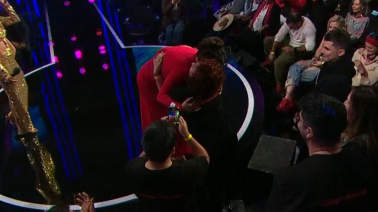 “Estoy muy orgullosa”: Así fue el reencuentro entre Michelle Carvalho y su mamá en la final de Gran Hermano