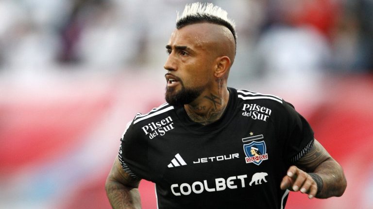 Arturo Vidal vuelve a repasar a la U por caso en el Tribunal de Disciplina: “Estaban calladitos”