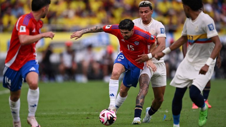 Otro porrazo: Chile cae ante Colombia y las Eliminatorias se transforman en una real pesadilla