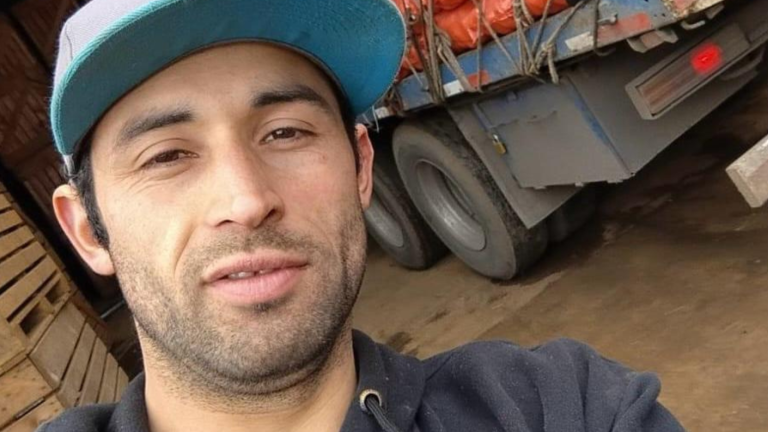 A dos años de perderle el rastro a su hermano: Reportan a joven desaparecido en Paillaco