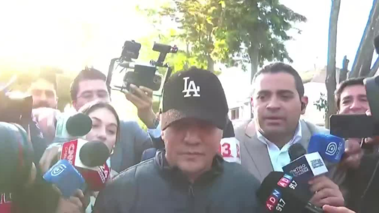 Manuel Monsalve tras reunión con sus abogados: “Hemos mostrado disposición a enfrentar todas las obligaciones”