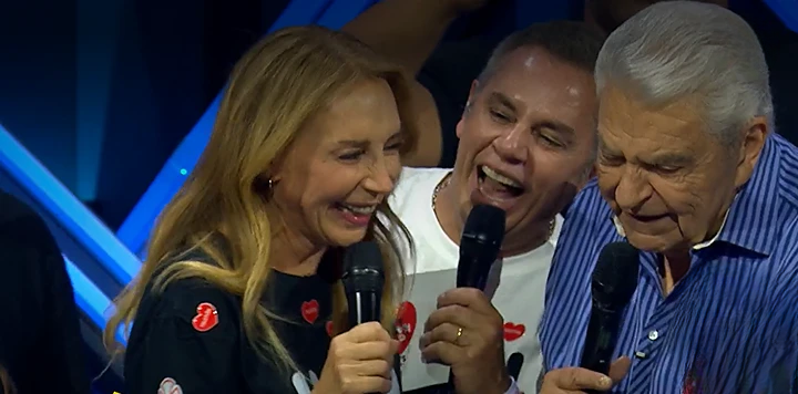 ¿Se le fue en collera?: Karen Doggenweiler sufrió chascarro con cómputo de la Teletón 2024