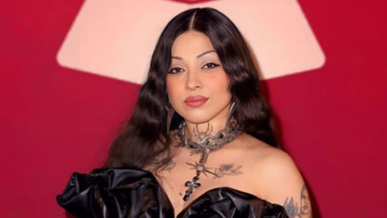 Mon Laferte anuncia performance al desnudo en Matucana 100: ¿Cuándo es y cómo participar de sus funciones?