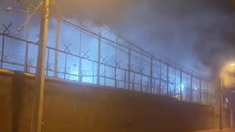 Reportan fuego con peligro de propagación en celda de la cárcel de Ovalle