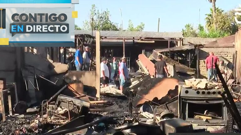 Incendio consumió al menos cinco casas en Buin: Un bombero y un civil terminaron heridos