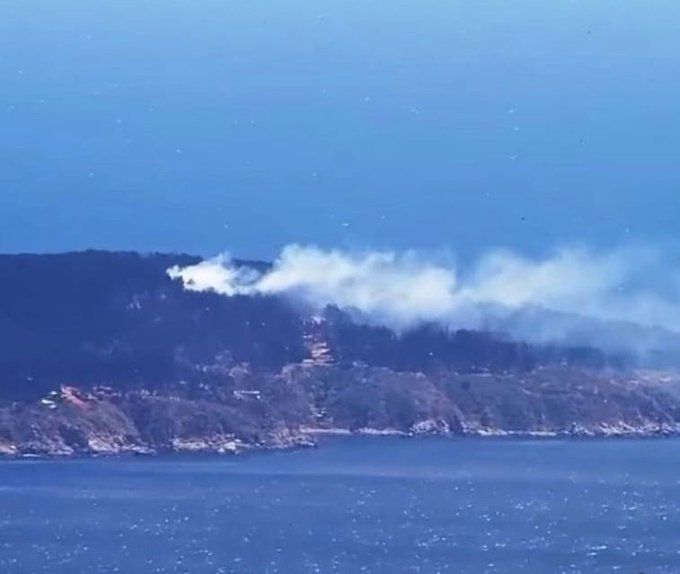 Senapred declara Alerta Roja para comuna de Valparaíso por incendio forestal