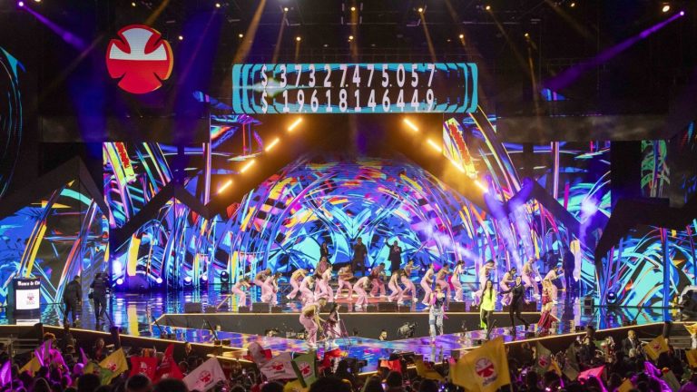 EN VIVO | Artistas y cómo ver ONLINE el cierre de Teletón 2024