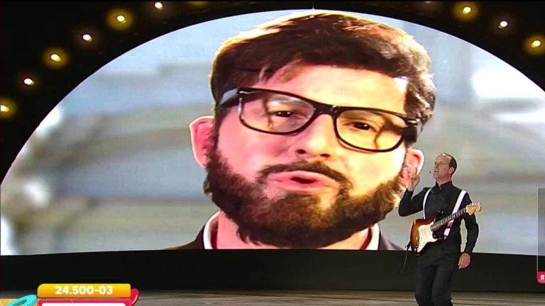 Con referencias a Irina y el tobogán: Stefan Kramer sacó carcajadas con imitación a Boric en la Teletón 2024