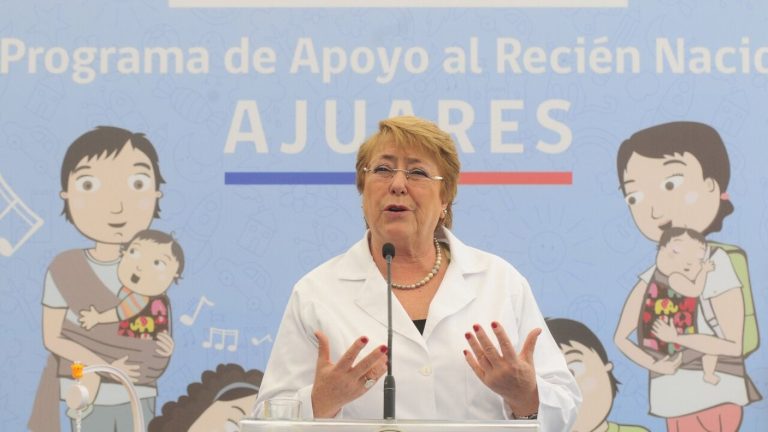 ¿Qué es Chile Crece Contigo? Programa de apoyo a la niñez peligra por falta de financiamiento