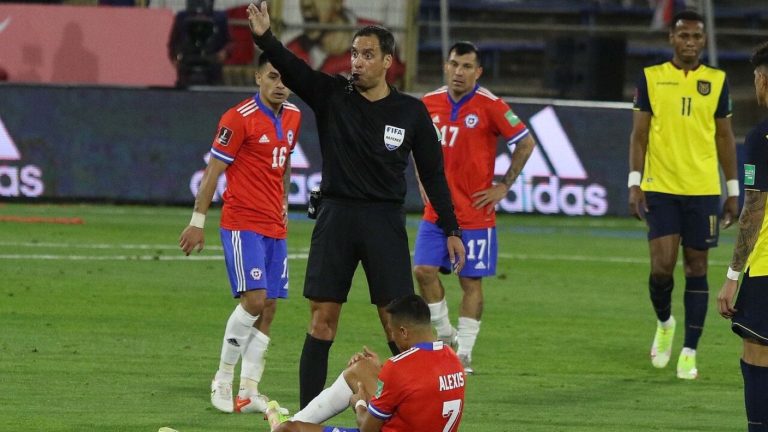 Quién es Facundo Tello, el árbitro que estará en el crucial partido de Chile vs Venezuela