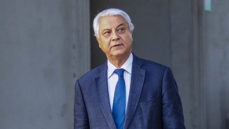 ¿Por qué el diputado Jaime Naranjo renunció al Partido Socialista tras 33 años de militancia?