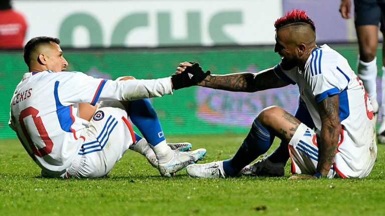 Alexis Sánchez reacciona al regreso de Arturo Vidal a La Roja y responde tratándolo de “guerrero”