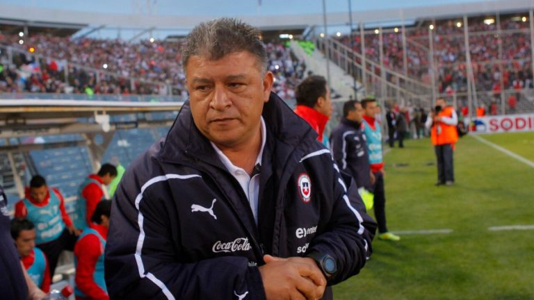 Oficial: Claudio Borghi regresa a Colo Colo para dirigir el Duelo de Leyendas