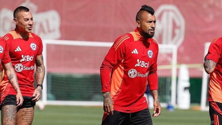 Con Arturo Vidal titular y capitán: La formación de Chile para enfrentar a Perú