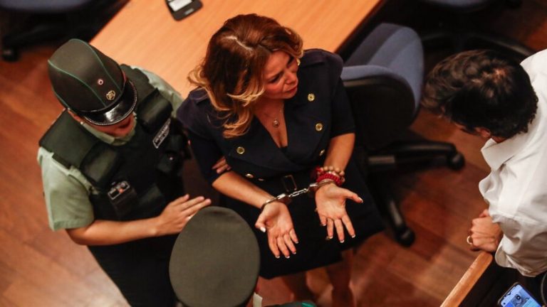 Cathy Barriga sigue en la cárcel: Confirman prisión preventiva tras revisión de medidas cautelares