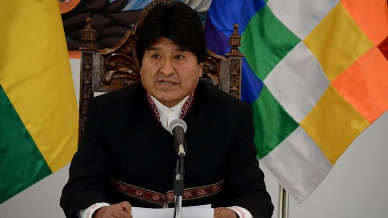 Evo Morales se declara en huelga de hambre ante bloqueo de carreteras y hace llamado al diálogo