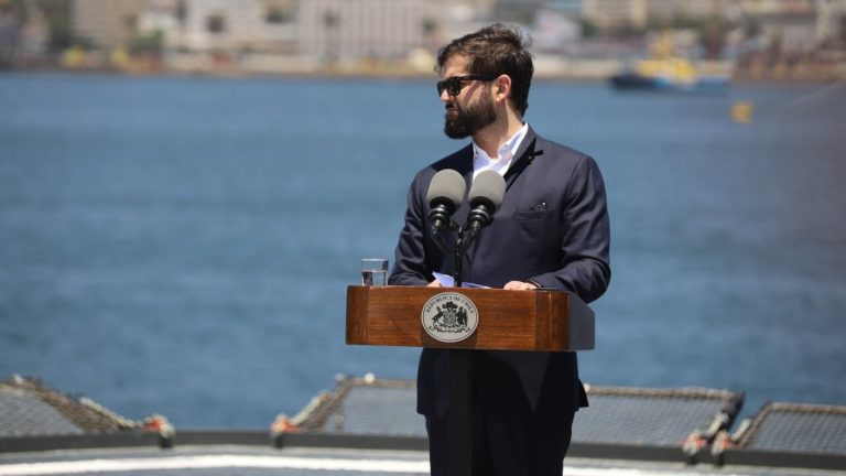 Denuncian a Pdte. Boric por presunto acoso sexual: Su abogado negó los hechos y aseguró que él es la víctima