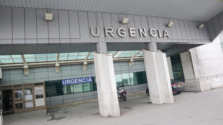 “Sana, fuerte y alegre”: El doloroso clamor de justicia de viudo que acusa negligencia en fatal cesárea