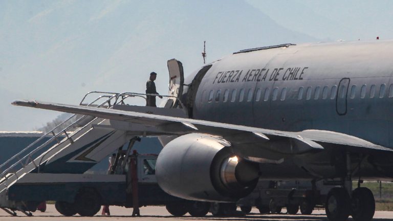 Explosión de granada dejó a dos funcionarios de la FACh heridos en Quintero