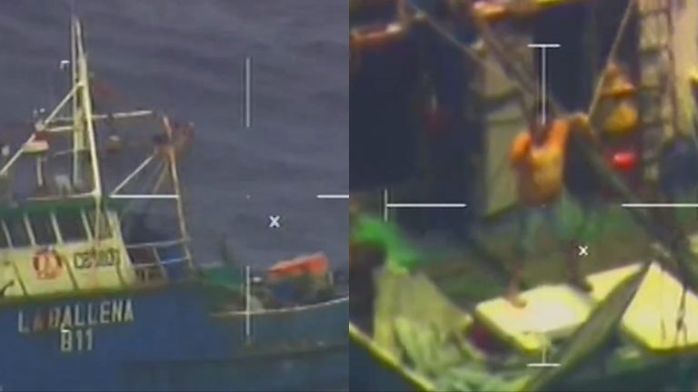 Con olas de cuatro metros: Dramático rescate de la Armada a tripulación de barco a la deriva en Coquimbo