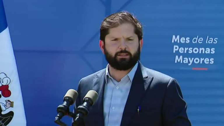 Tras Caso Monsalve: Presidente Boric suma dos meses sin contestar preguntas