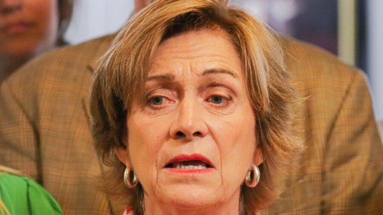 Por “consecuencias graves”: Evelyn Matthei encendió discusión por reforma previsional