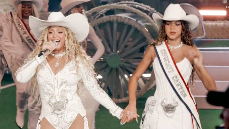 ¡De tal palo...! Hija de Beyoncé se hizo viral al bailar junto a su mamá en la NFL