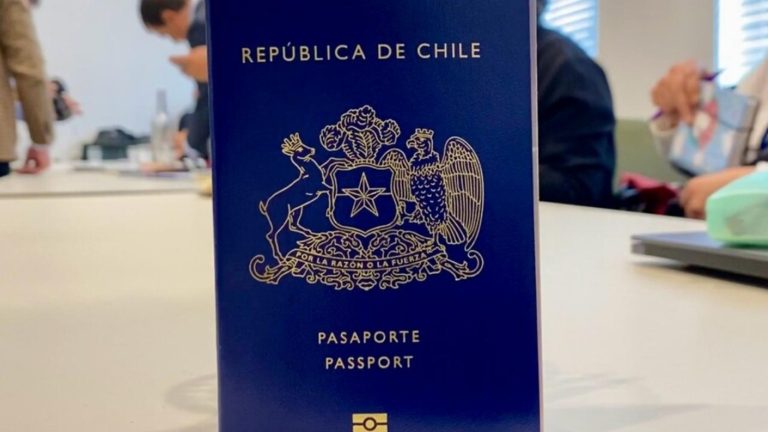 Denuncian que nuevo pasaporte no permite acceder a Visa Waiver