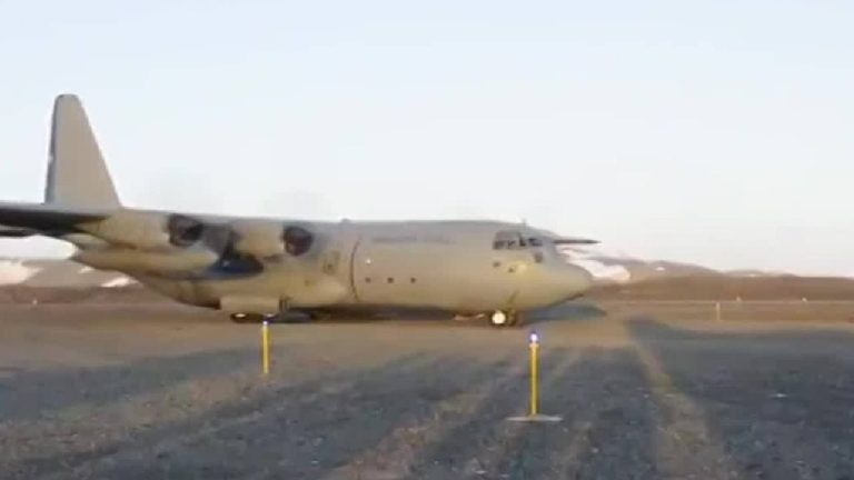 Dos generales de la FACh formalizados por el accidente de Hércules que dejó 38 fallecidos