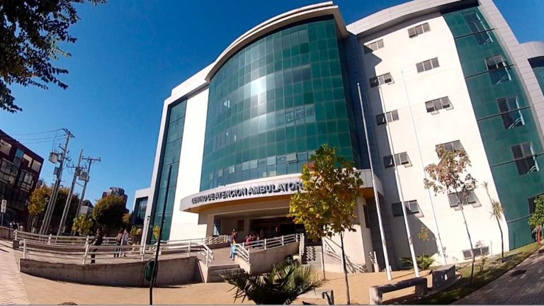 Confirman fallecimiento de hombre que se quemó a lo bonzo en Concepción