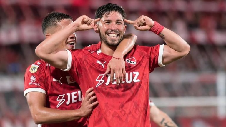 Llegó en silencio y fue figura: El extraordinario semestre de Felipe Loyola en Independiente