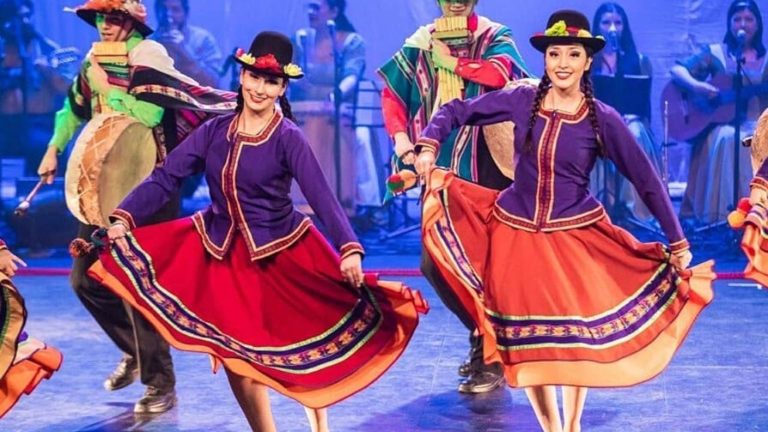 Muestra Internacional Artesanía UC “¡Esto sí que es cueca!”: Revisa aquí todo lo que necesitas saber de la exposición