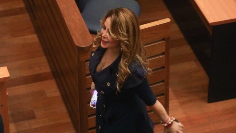 Cathy Barriga vuelve a arresto domiciliario total: Revocaron su prisión preventiva