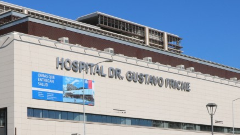 Acusan bullying: Niña resulta con graves quemaduras tras experimento de ciencias en su colegio