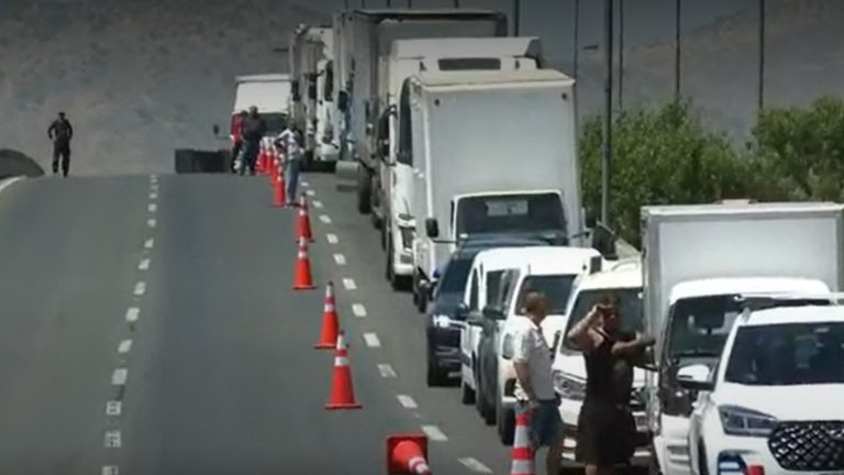 AHORA | Gran congestión vehicular por fatal accidente en autopista Vespucio Norte