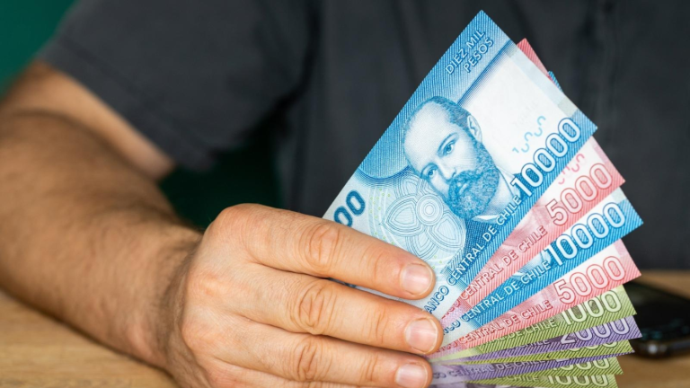 Bono marzo 2025: Conoce quiénes recibirán $65 mil por carga familiar