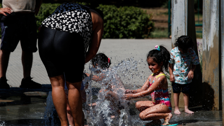 Ola de calor extremo en Chile: Conoce las regiones afectadas y las temperaturas máximas