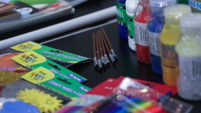 Bono Útiles Escolares: Conoce su fecha de entrega, a quiénes beneficia y qué contiene