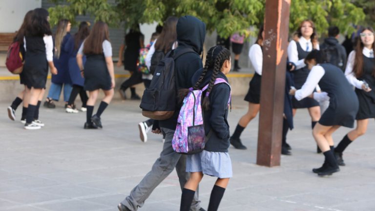 Bono Asistencia Escolar: Con estos requisito familias reciben hasta $45 mil pesos