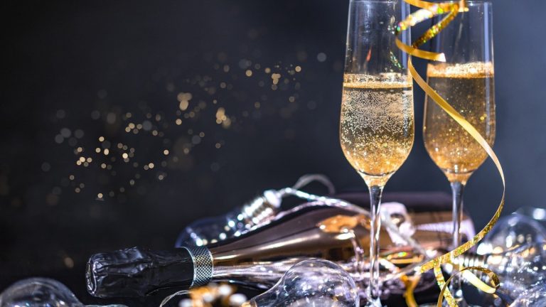 ¿Hasta cuándo se saluda por Año Nuevo en Chile y en el trabajo? Chat GPT responde