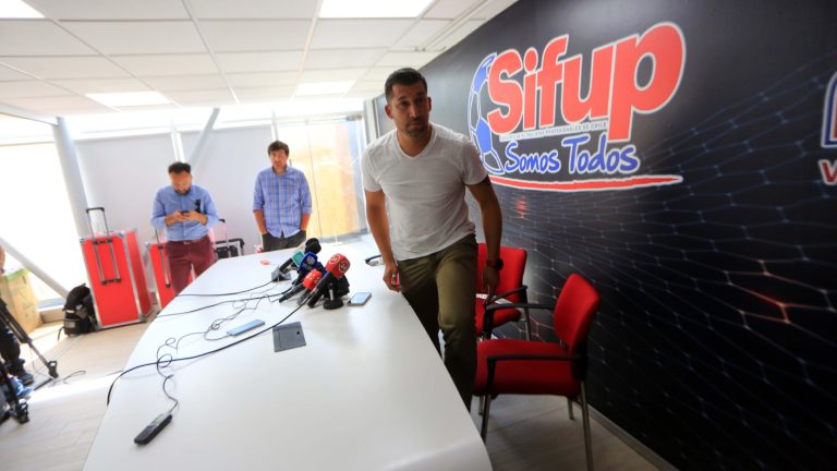 Sifup cumple y anuncia paro indefinido en el fútbol chileno para todos los torneos organizados por la ANFP