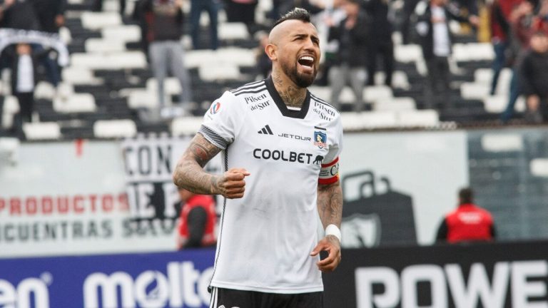 Arturo Vidal muestra su furia por suspensión de partido de Colo Colo vs Wanderers: “Matando el fútbol”